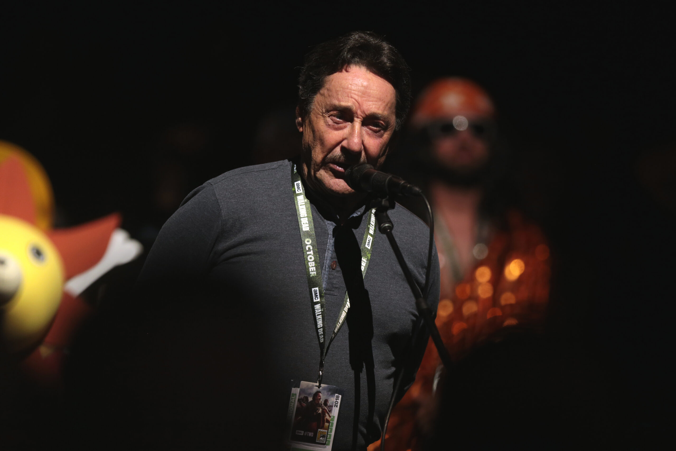 Peter Cullen speaking at San Diego Comic-Con International in 2018