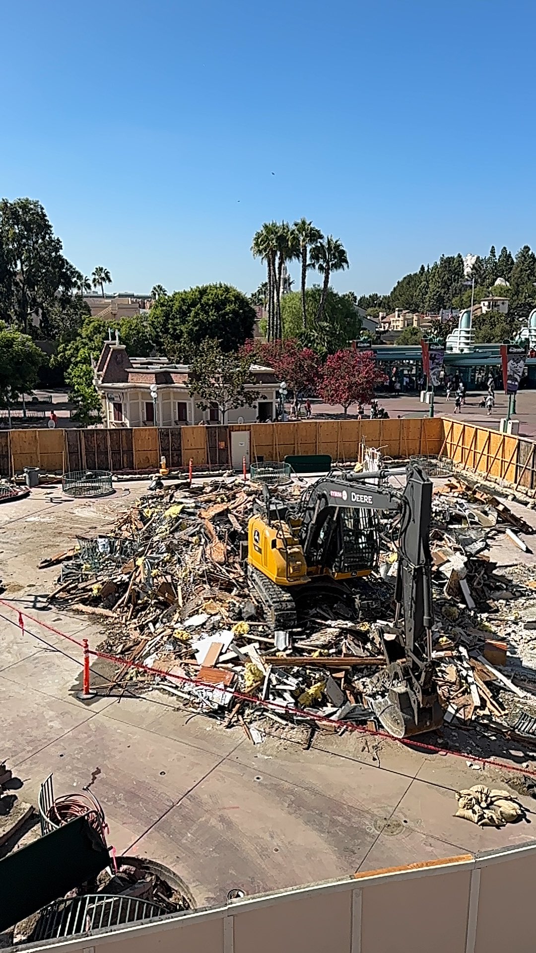 Disneyland’s Northeast Ticket Booths Are Gone As Downtown Disney Scrims Spread From Napolini To Salt And Straw