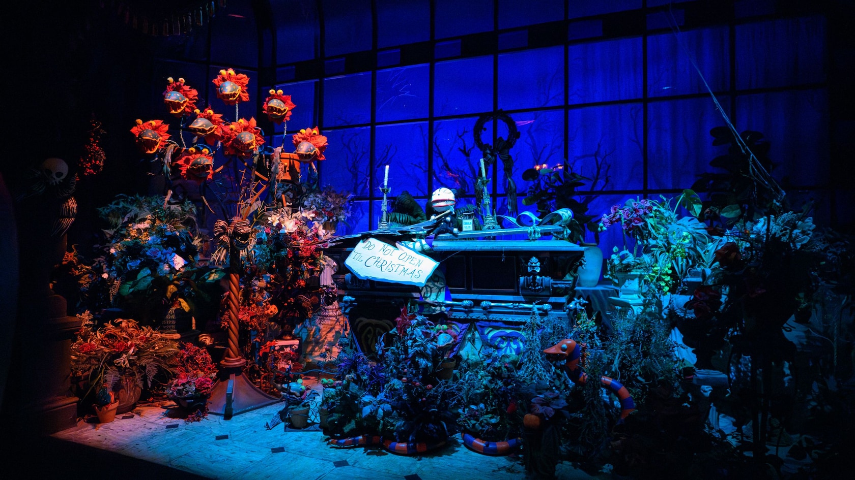 Riding Haunted Mansion Holiday Again? Here Are The Small Changes Fans Are Noticing