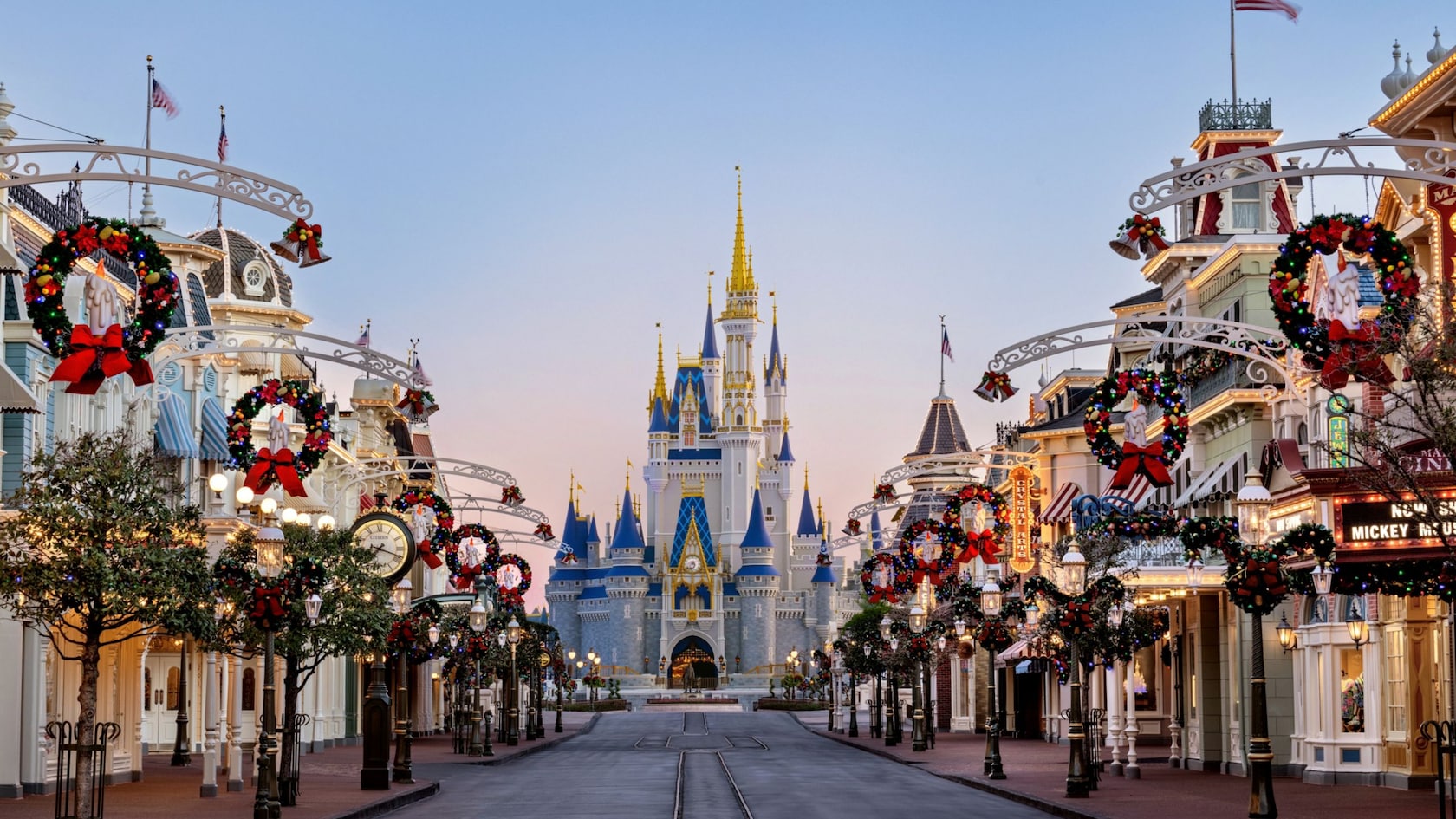 Cinderella Castle at Magic Kingdom