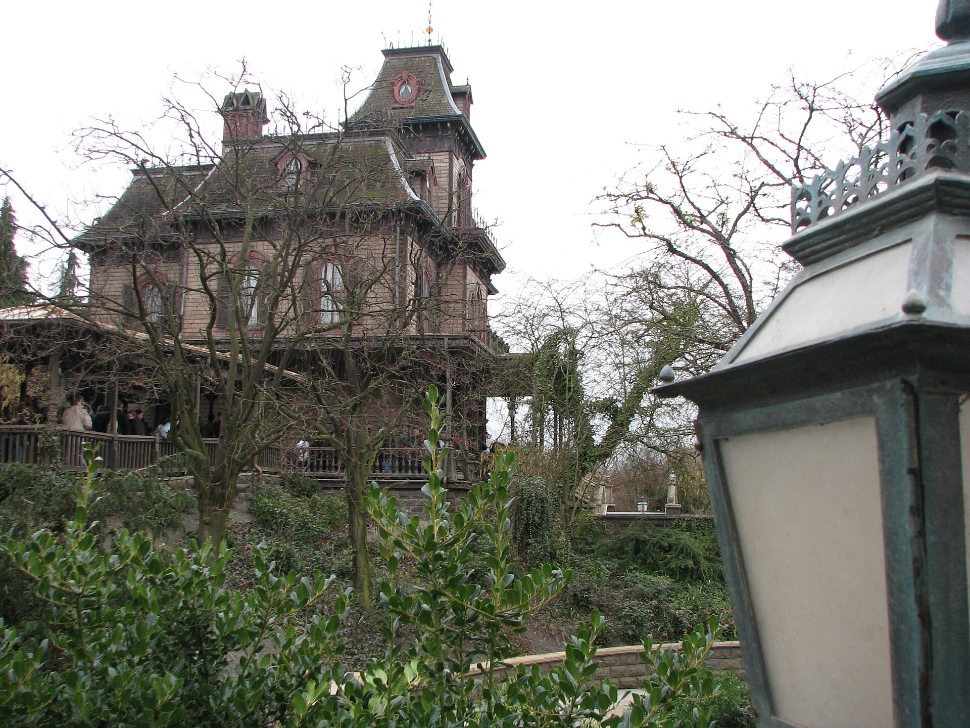 Phantom Manor’s Bride Pops The Question On A New 800-Piece Disneyland Paris Pin